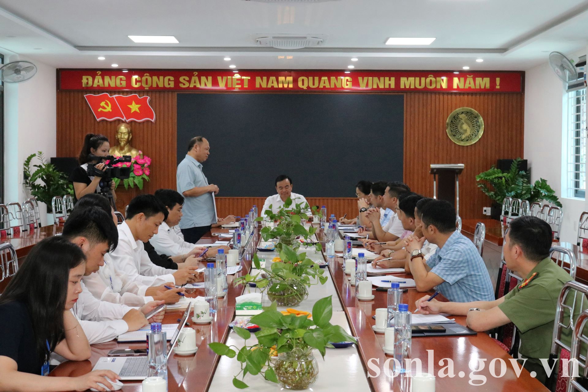 anh tin bai